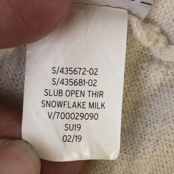 GAP Women’s Open Front Cardigan Snowflake Milk Split Hem Tag Size Medium - Picture 15 of 16